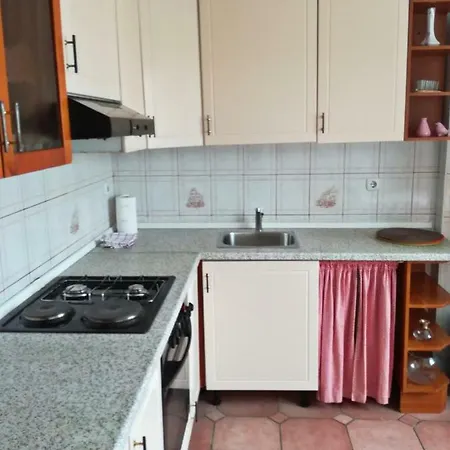 Apartment A&a *